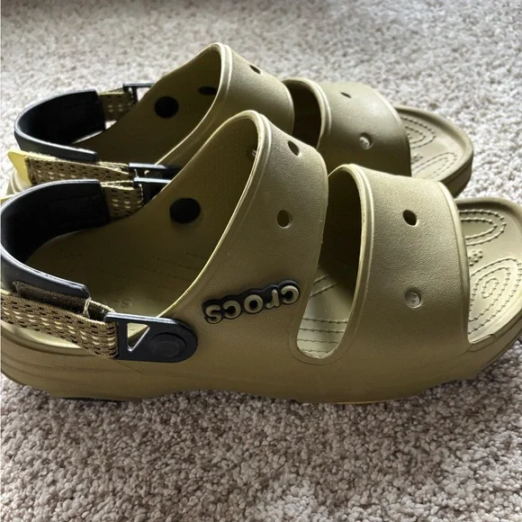 Crocs All Terrain Aloe Green with Black Trim Sandal Shoes  Men’s 10 - Picture 6 of 9